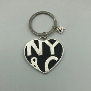 NY&C Heart Keychain - Black and Silver